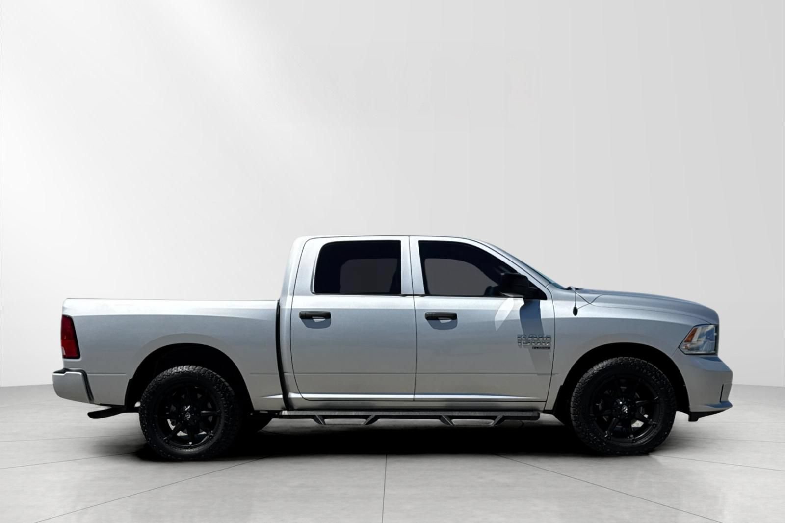 ram ram 1500 classic 2019 1C6RR6KG5KS552277 image ram ram 1500 classic 2019 1C6RR6KG5KS552277 image